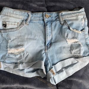 super cute jean shorts
